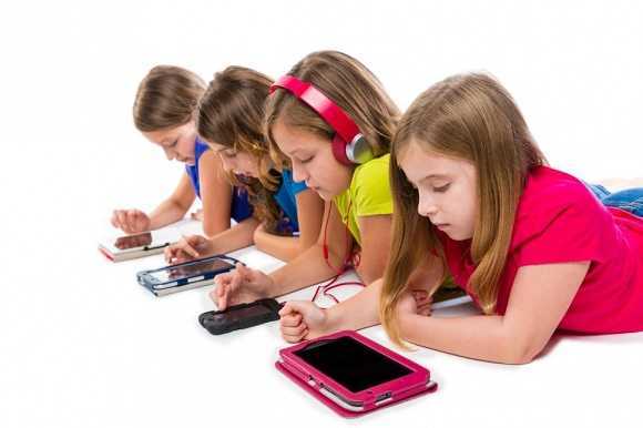 connected kids smartphone tablet tablet